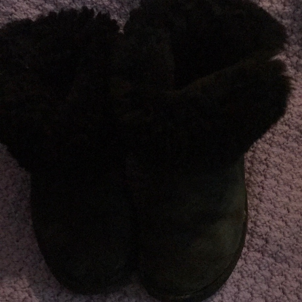 Black UGG boots